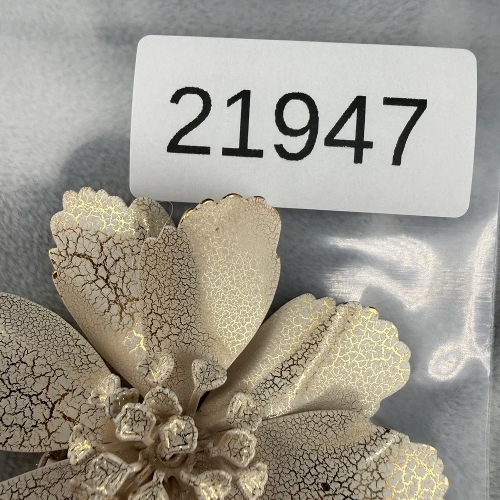 Vintage Enamel Flower Brooch Gold Tone Crackle Spring‎ HUGE Mod MCM